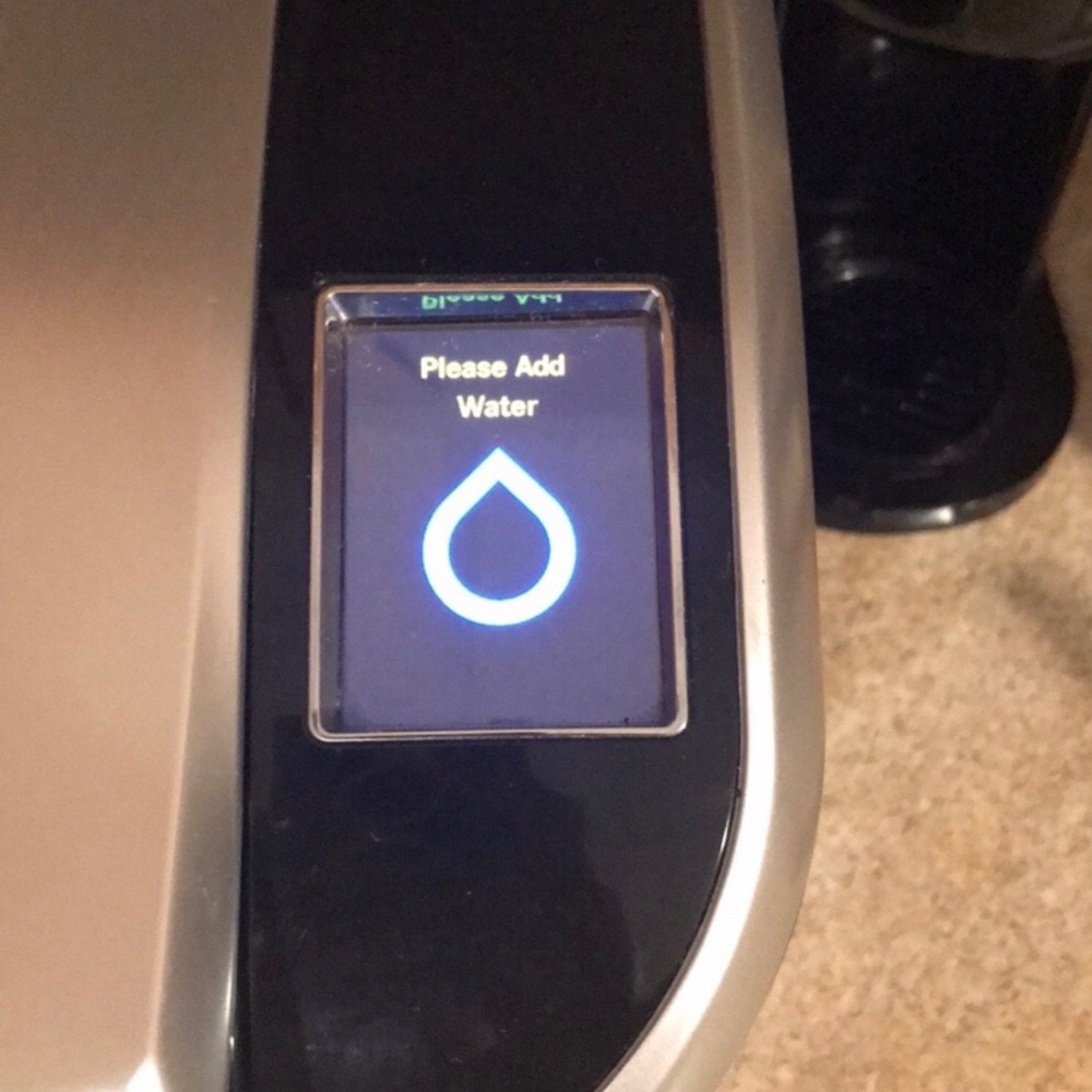 Keurig coffee maker - Picture 4 of 5